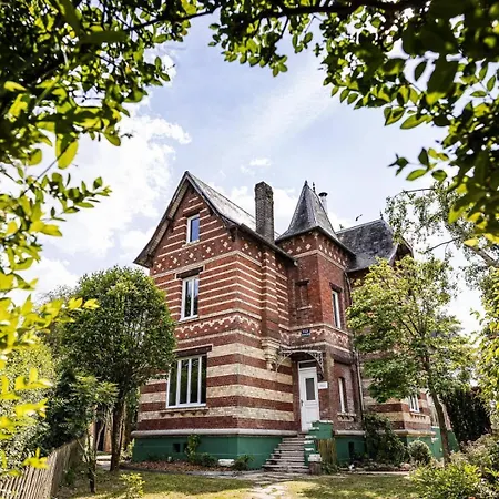 Holiday home Gites De France - La Villa De L'Etoile